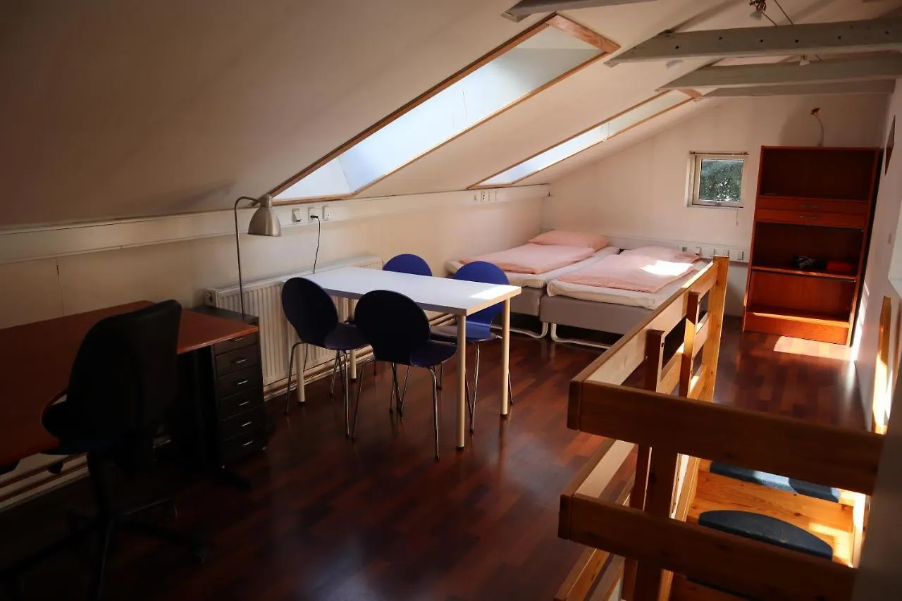 Rooms In Quiet Yellow Courtyard Apartment Copenhagen Denmark